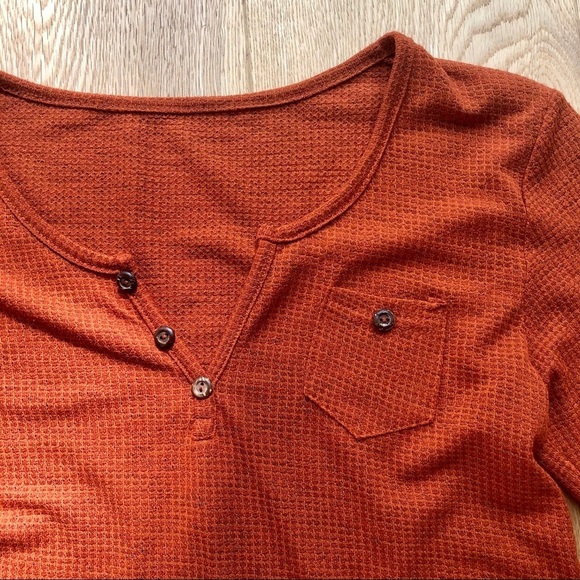 Crop Top Long Sleeves Orange Tee - S - Picture 11 of 12